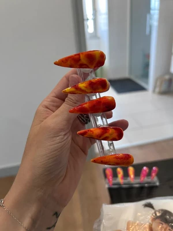 🔥 Press On Nails Stiletto Flamme Orange Rouge & Jaune – Fait Main MedusaaNails — photo 3