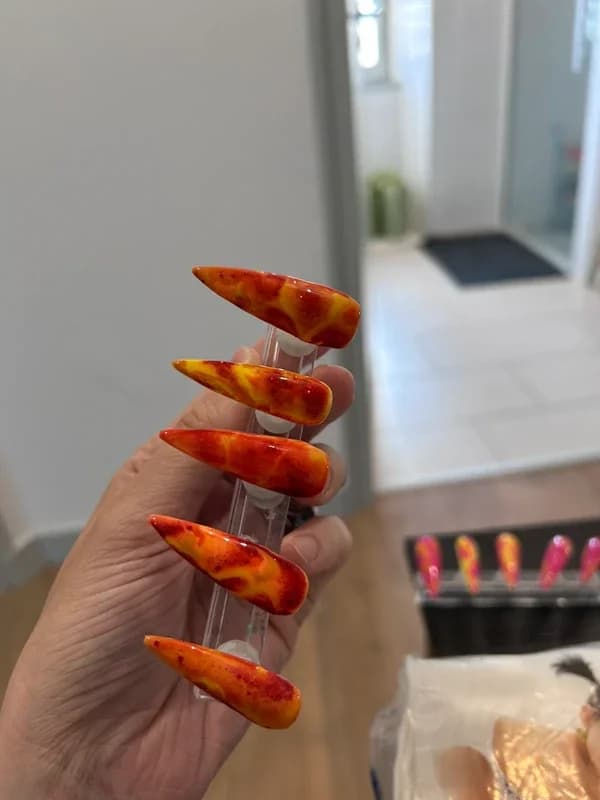 🔥 Press On Nails Stiletto Flamme Orange Rouge & Jaune – Fait Main MedusaaNails — photo 4