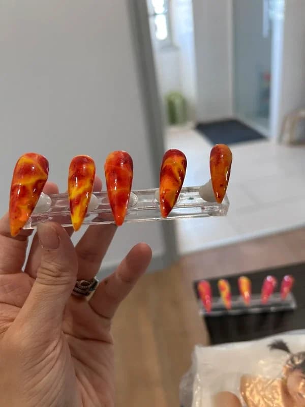 🔥 Press On Nails Stiletto Flamme Orange Rouge & Jaune – Fait Main MedusaaNails — photo 5